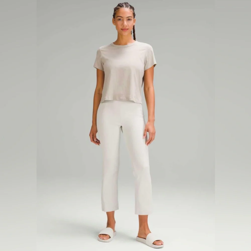 NWOT Lululemon Ribbed Softstreme Zip-Leg High-Rise Cropped Pants 25" /co… - Picture 5 of 11